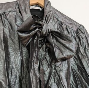 NWOT Lilly Silk button up blouse